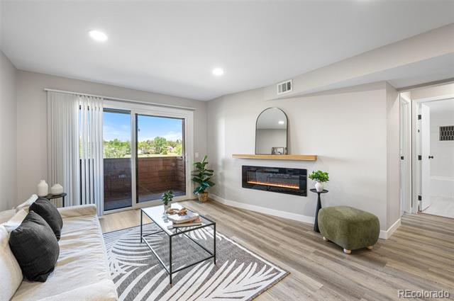 4274 S Salida Way Unit: 3