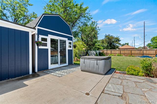 1390 Emporia Street