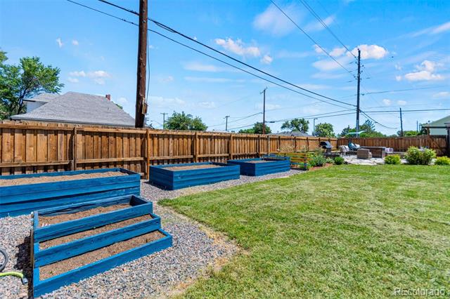 1390 Emporia Street