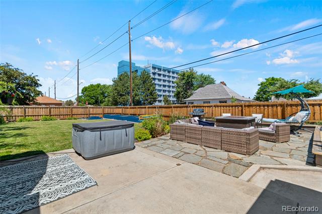 1390 Emporia Street