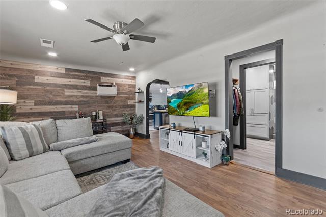 1390 Emporia Street