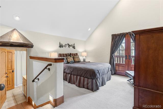 54 Boulder Circle