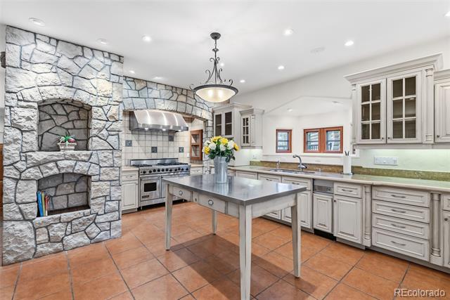 54 Boulder Circle