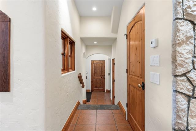 54 Boulder Circle