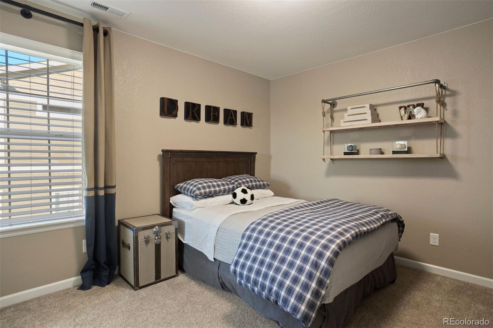 23796 E Rocky Top Avenue