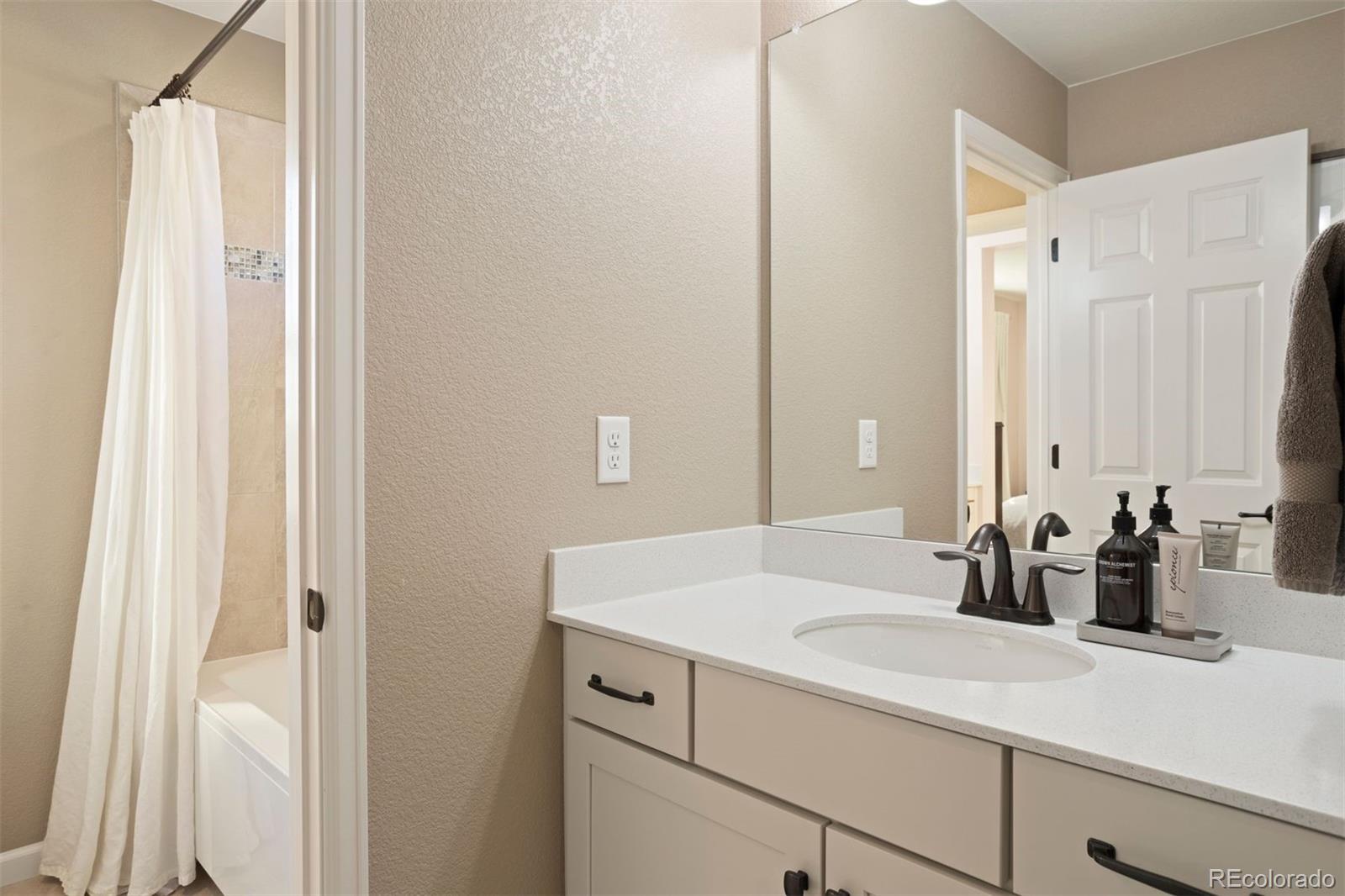 23796 E Rocky Top Avenue