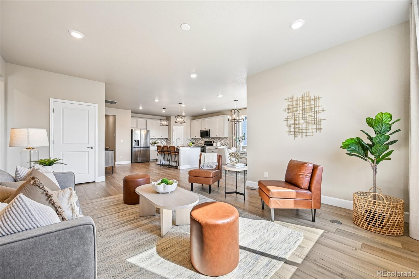 18374 Grosbeak Place