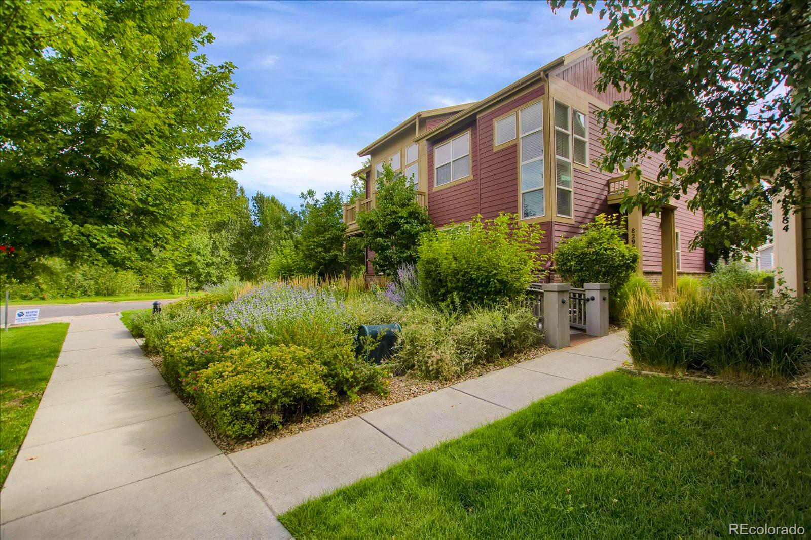 8290 E 24th Drive