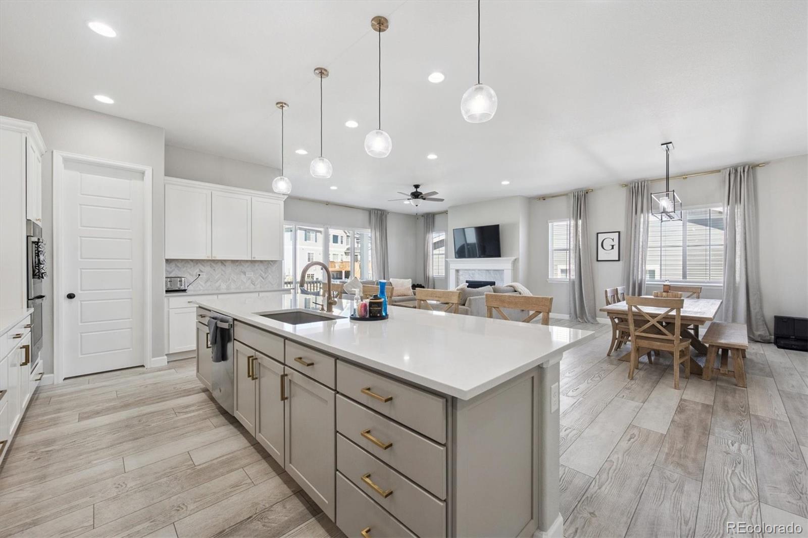 27705 E Davies Drive