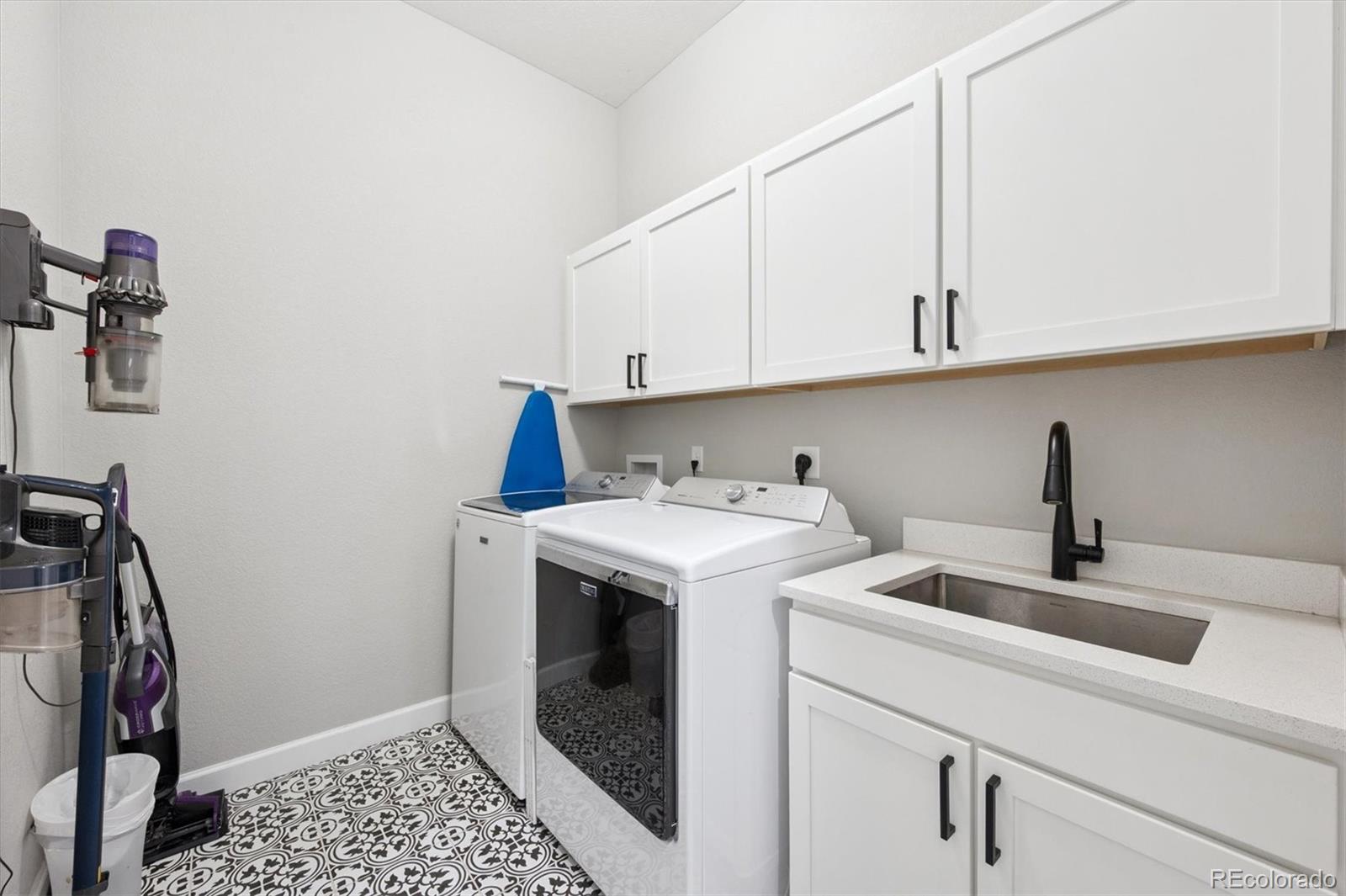 27705 E Davies Drive