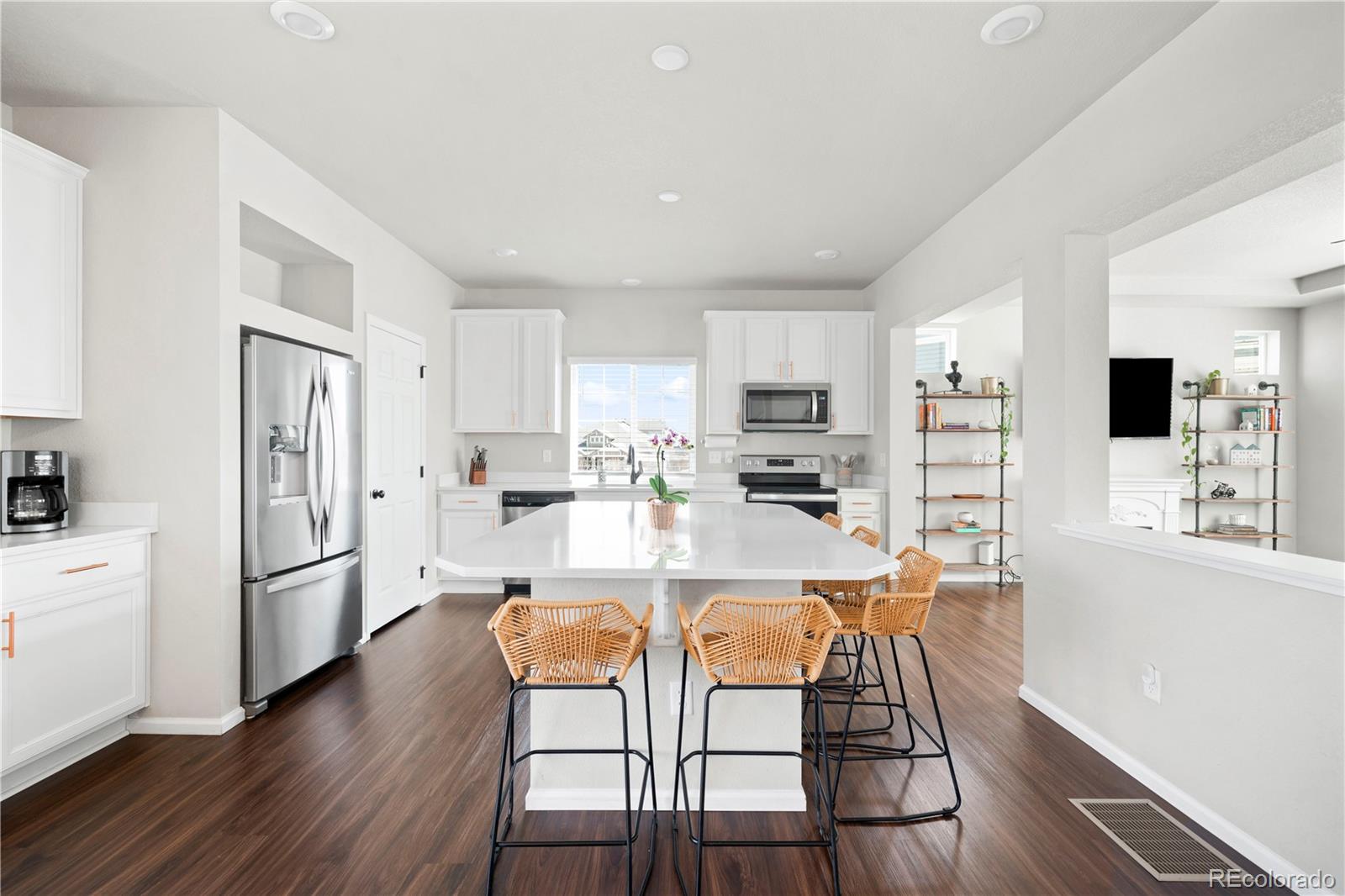 21925 E 44th Place