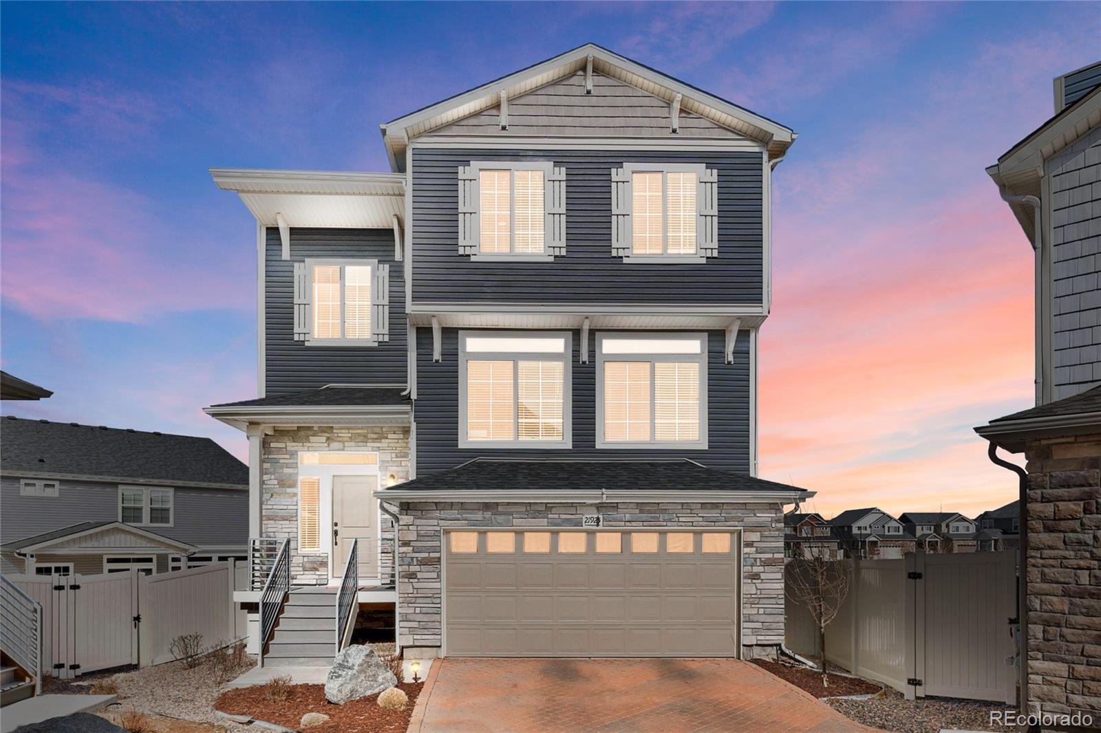 21925 E 44th Place