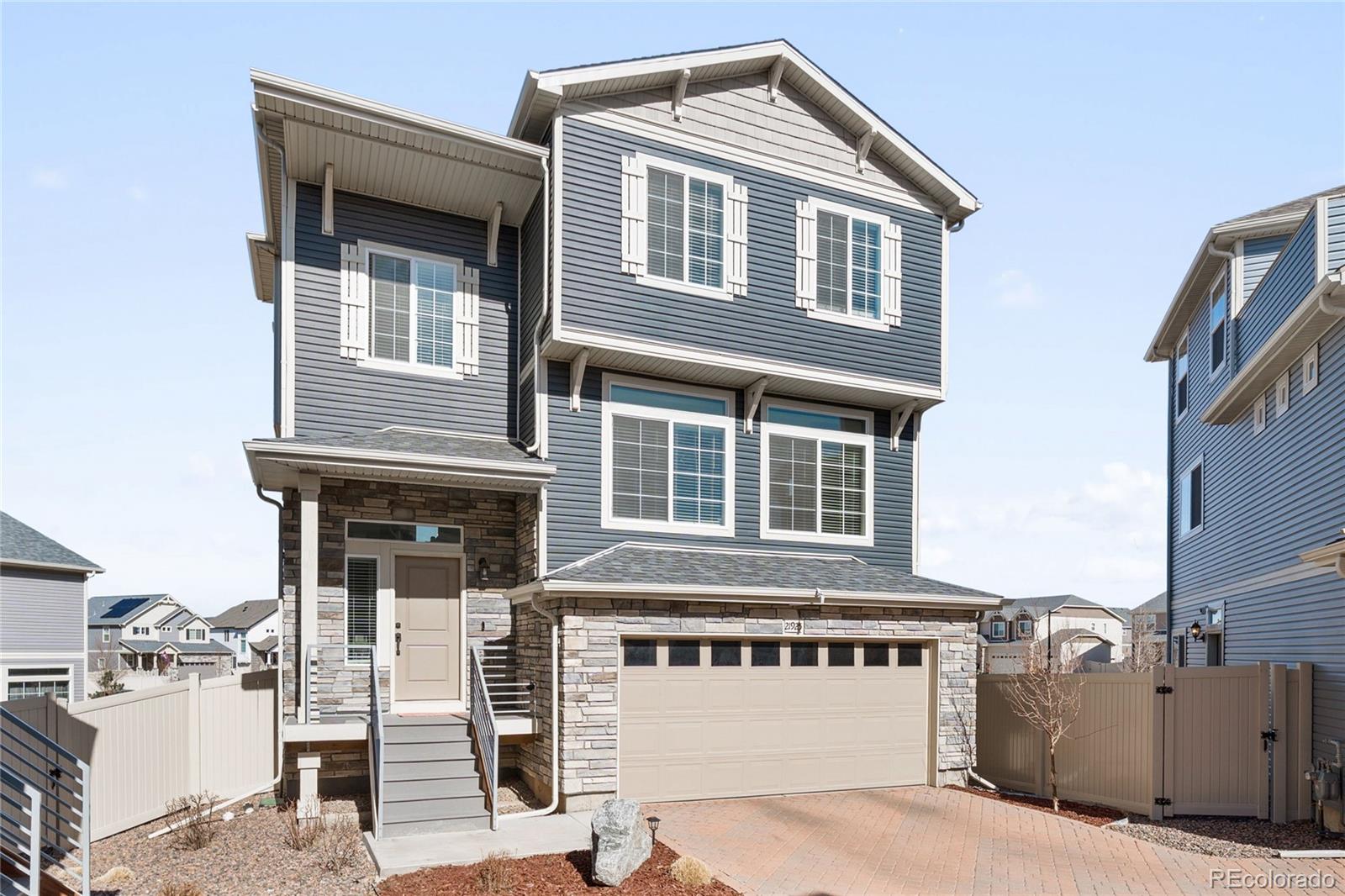 21925 E 44th Place