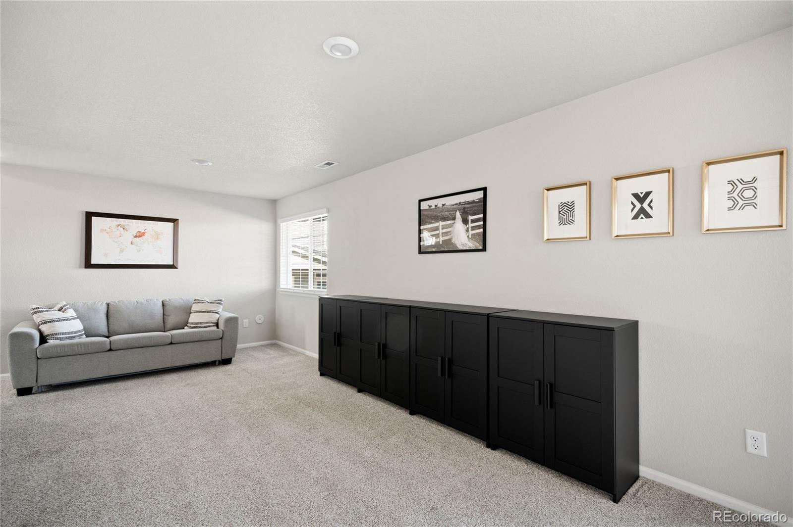 21925 E 44th Place