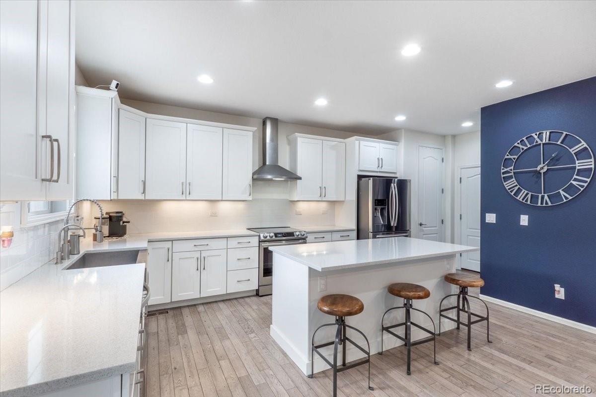 26964 E Quarto Place