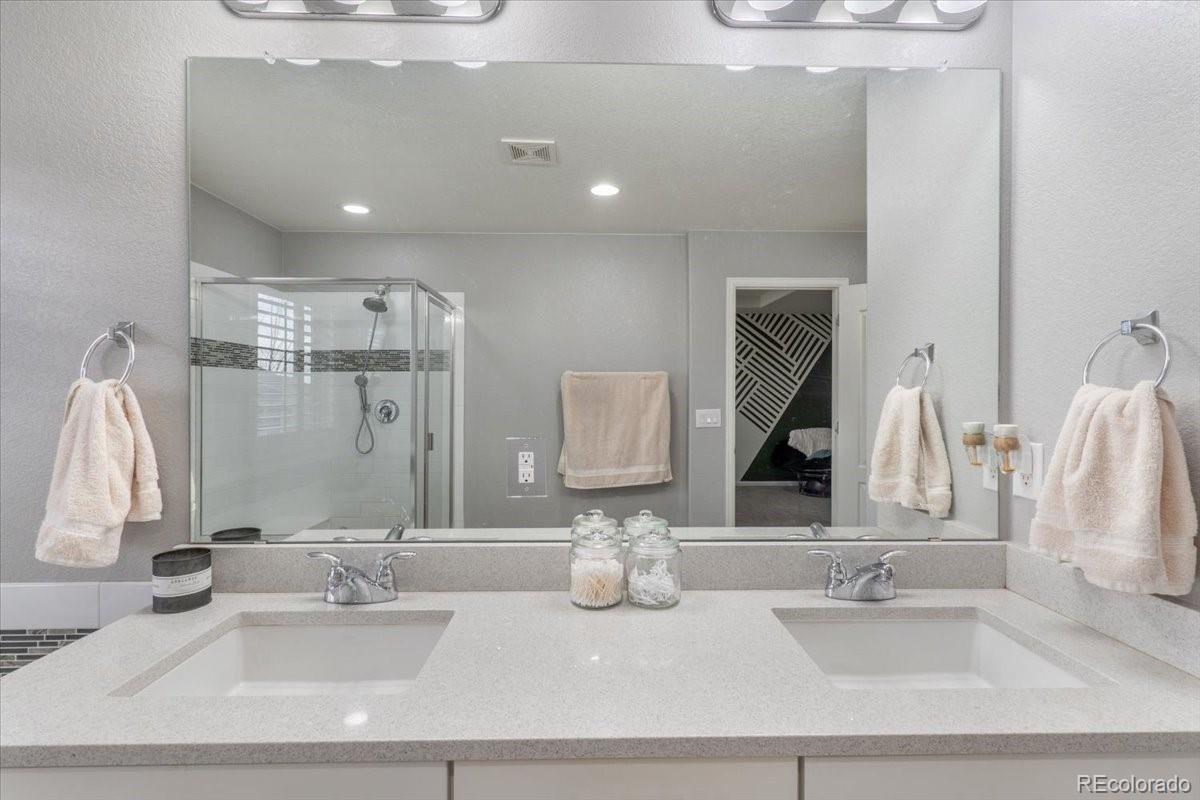 26964 E Quarto Place