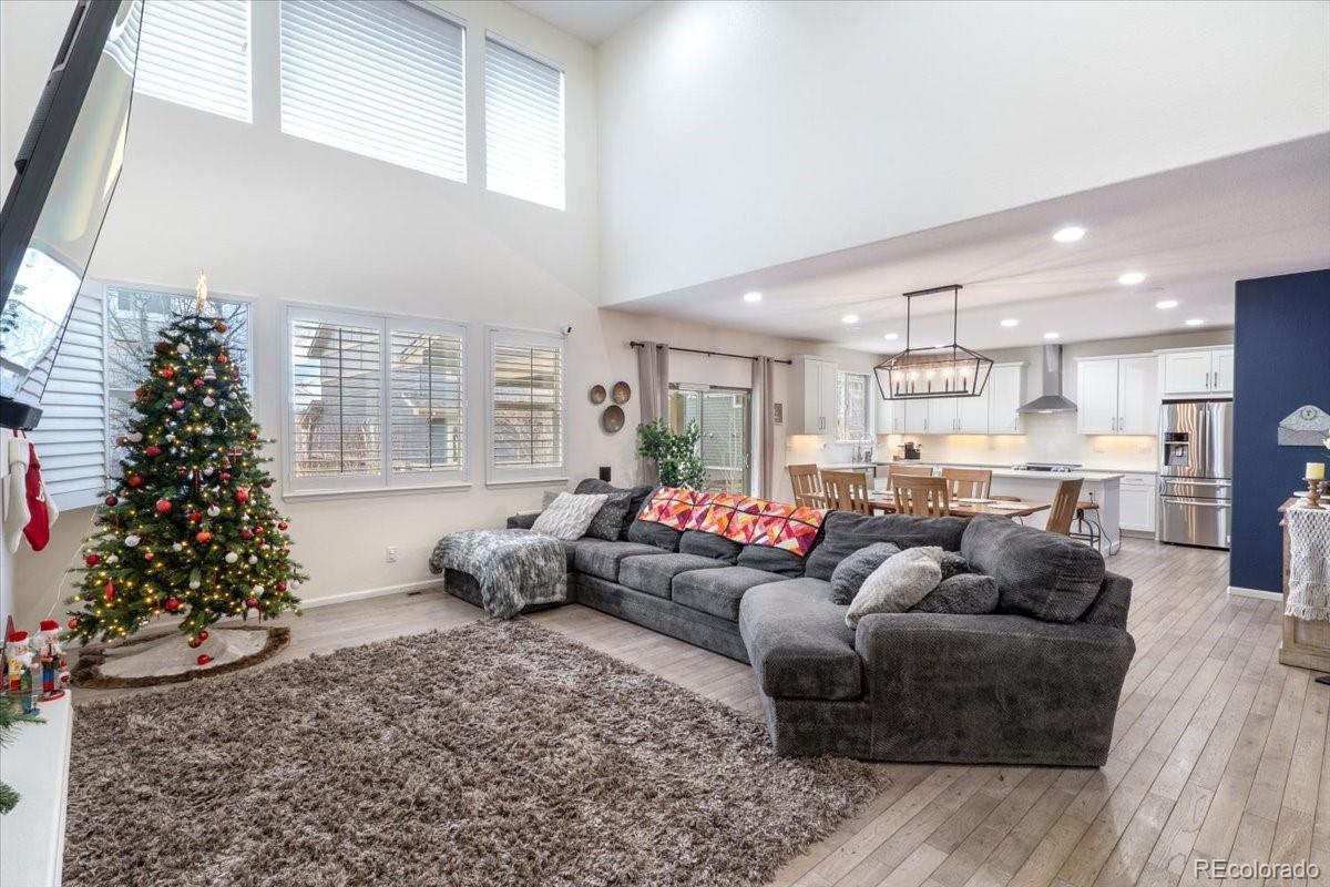 26964 E Quarto Place