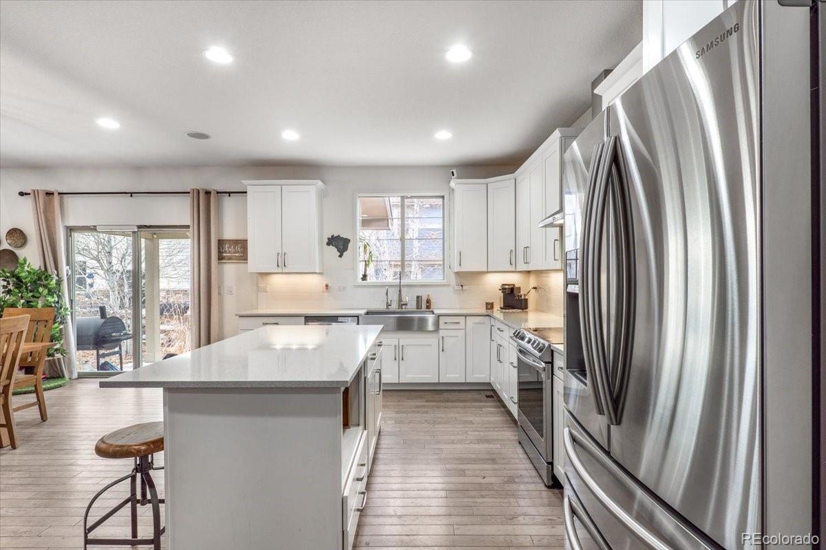 26964 E Quarto Place