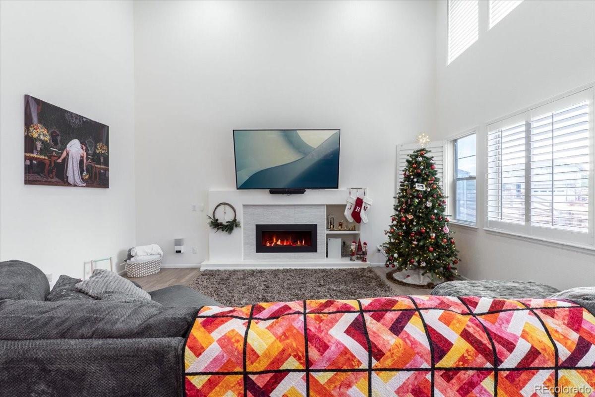 26964 E Quarto Place