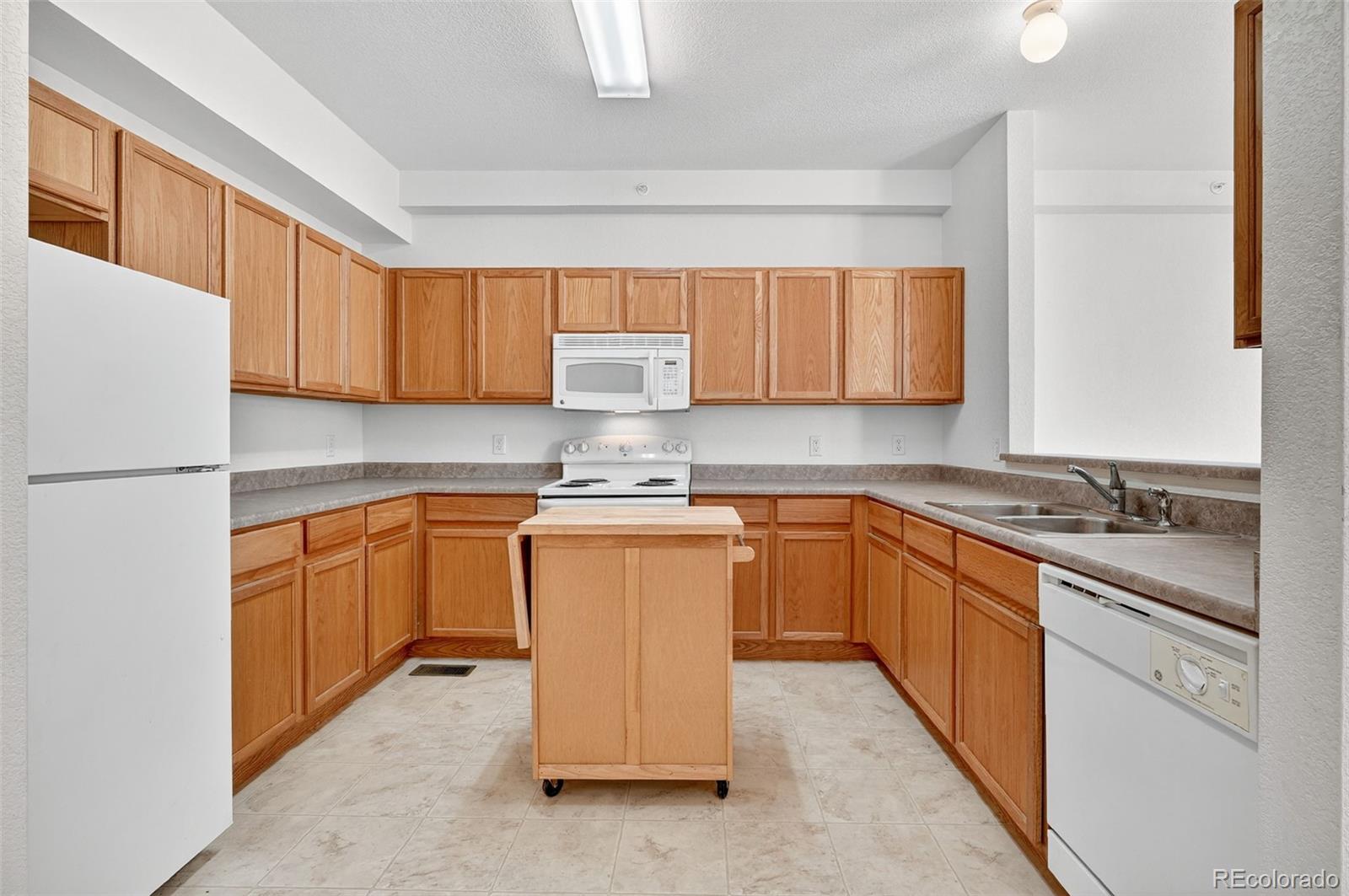 9758 Laredo Street Unit: 24E