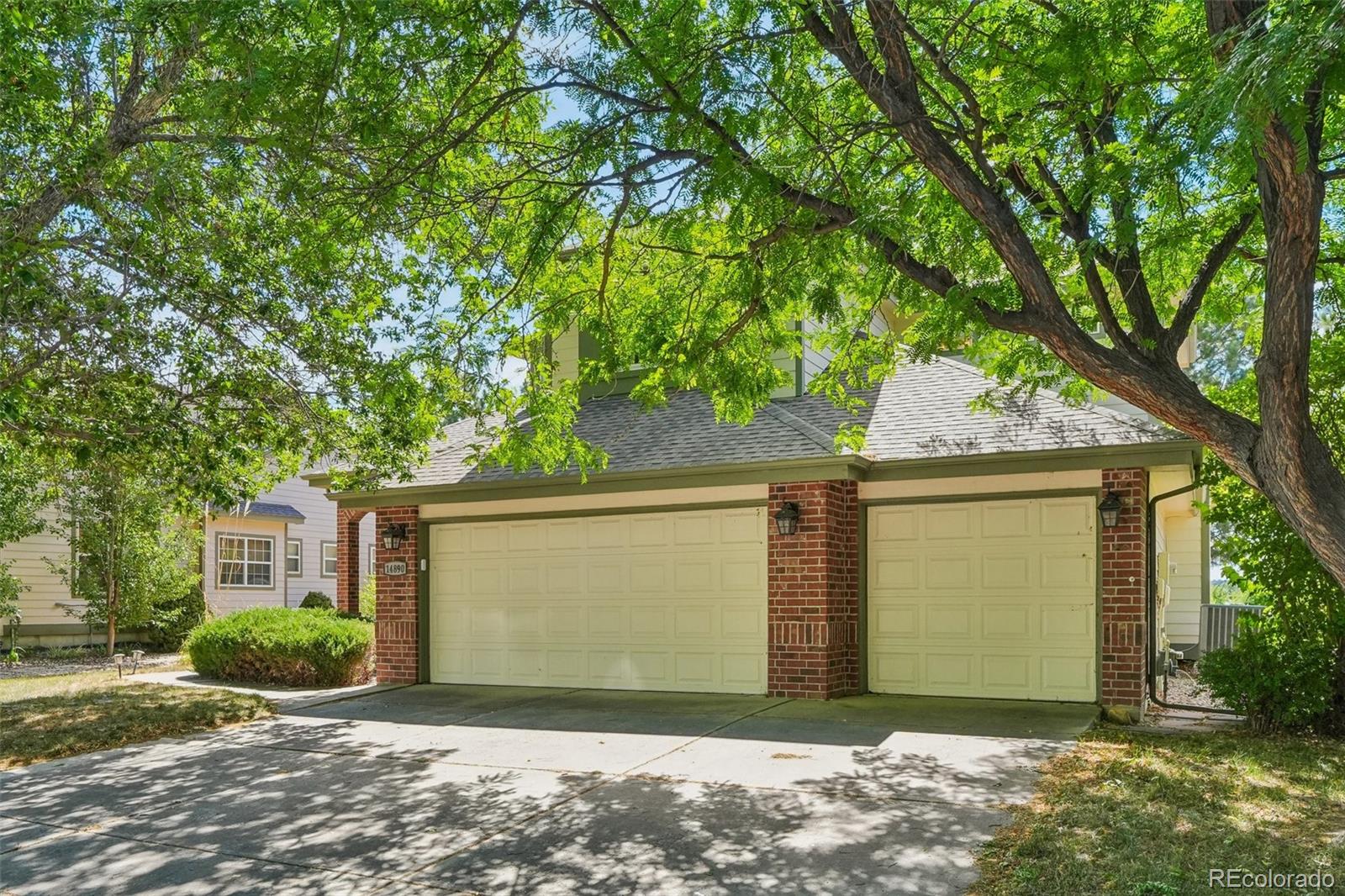 14890 E Maplewood Drive