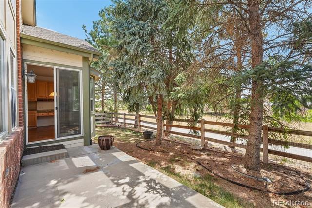 14890 E Maplewood Drive