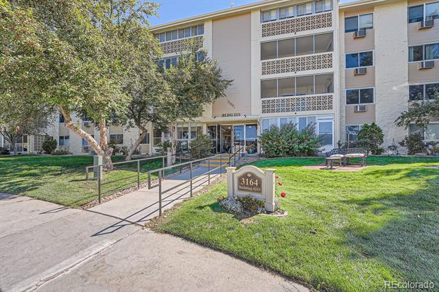 3164 S Wheeling Way Unit: 104