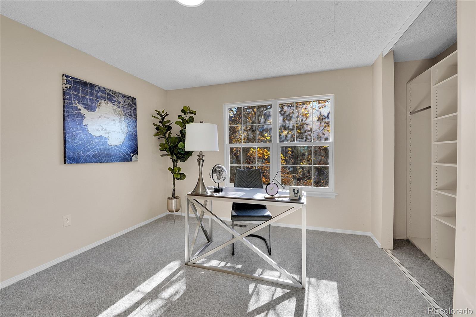 2545 E Nichols Circle