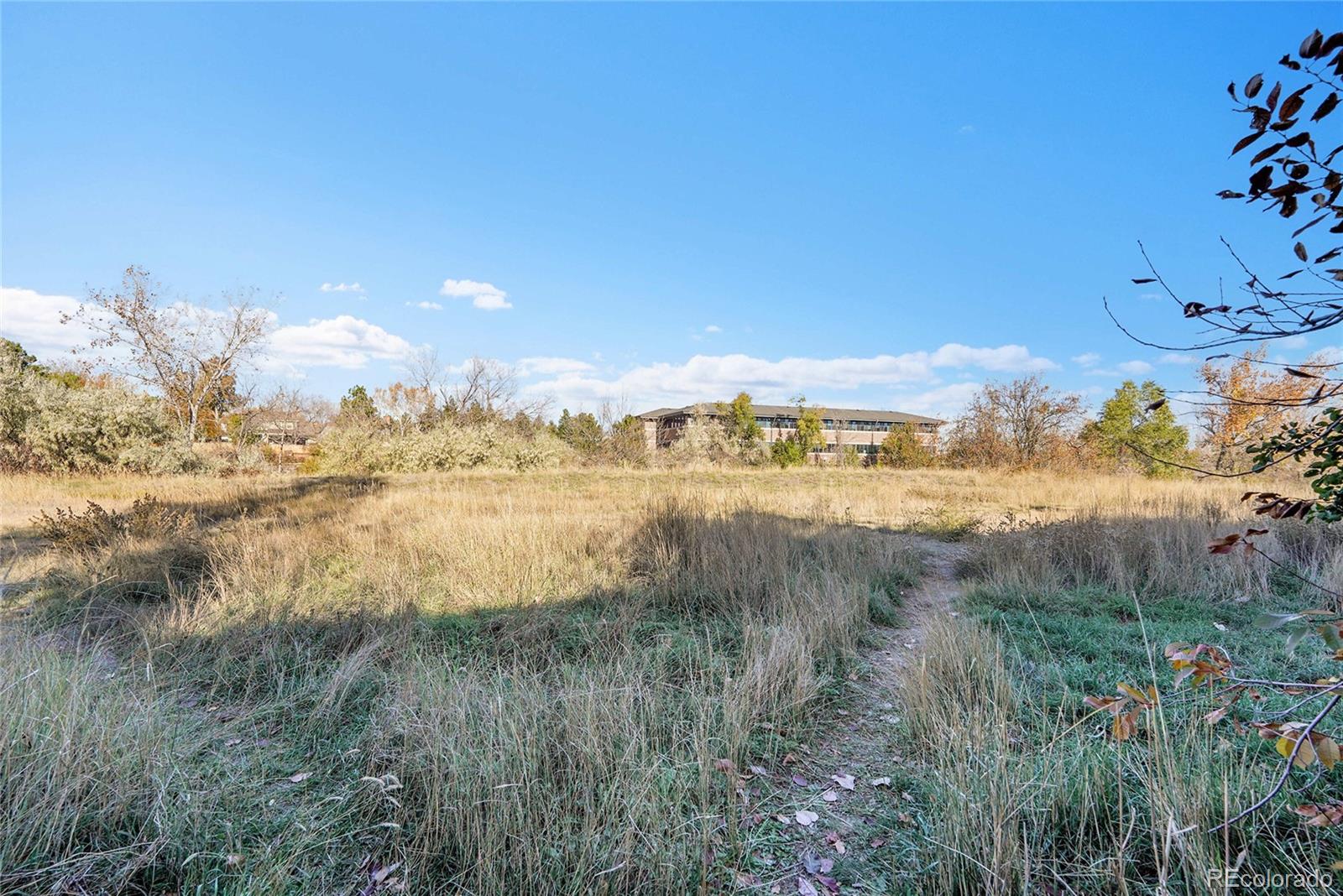 2545 E Nichols Circle