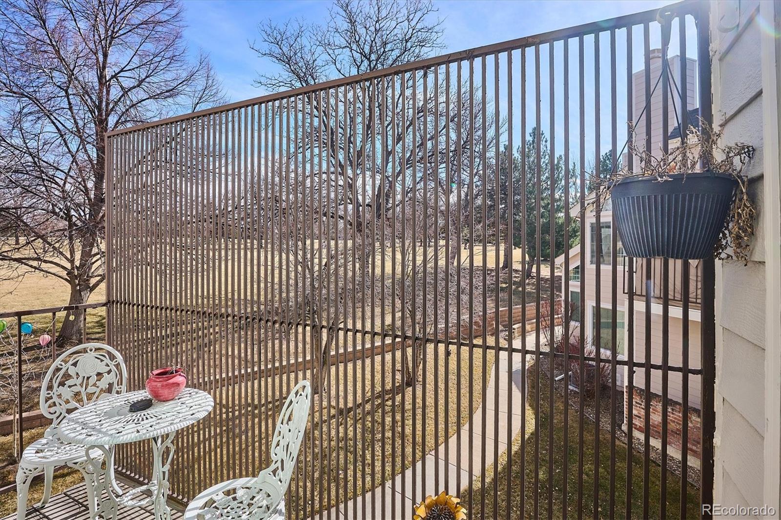 13884 E Lehigh Avenue Unit: F