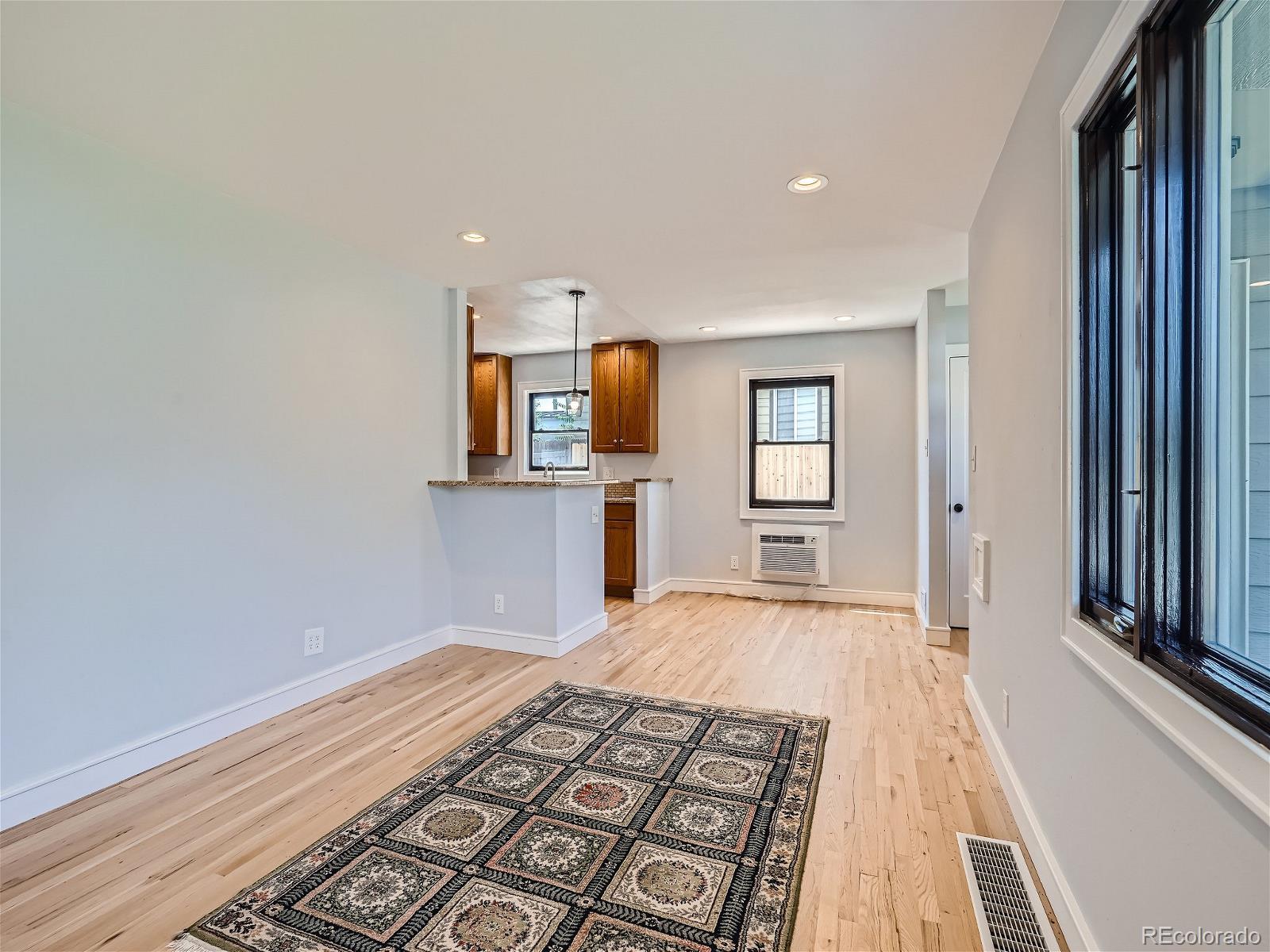 3480 S Eudora Street