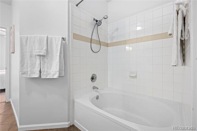 7402 S Quail Circle Unit: 1116