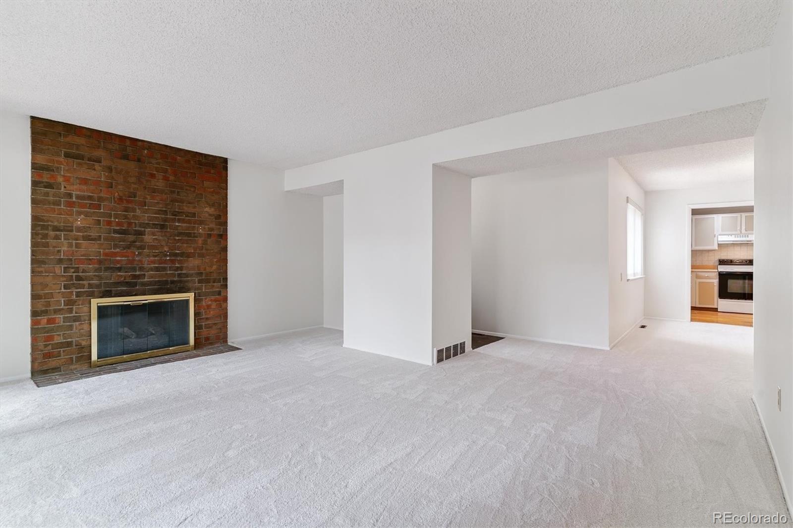 6977 E Girard Avenue Unit: A