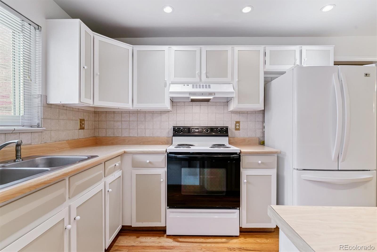6977 E Girard Avenue Unit: A