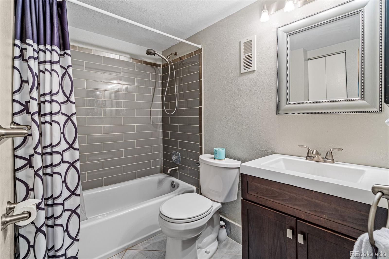 14403 E Jewell Avenue Unit: 102
