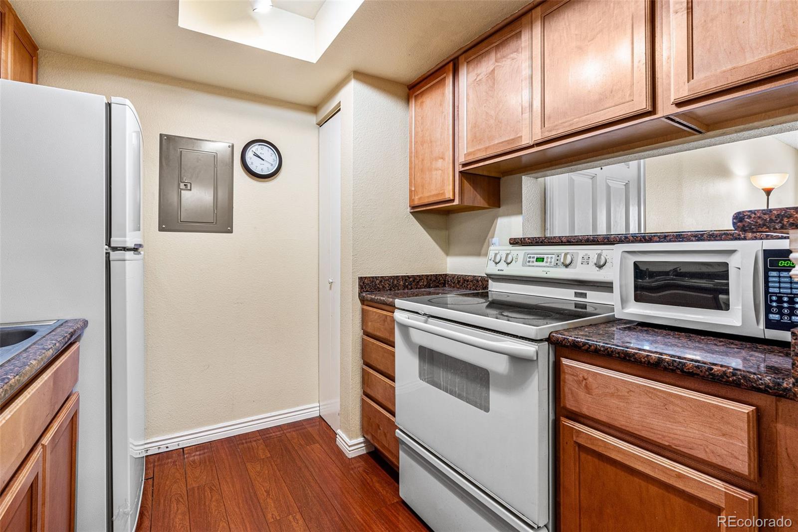 14403 E Jewell Avenue Unit: 102