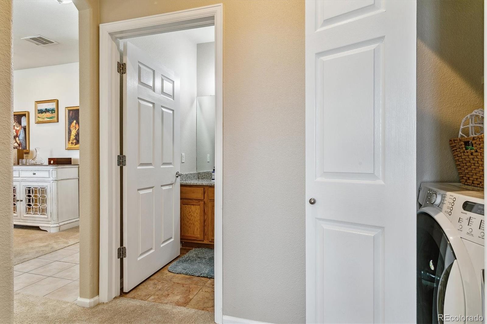 1560 Olympia Circle Unit: 301