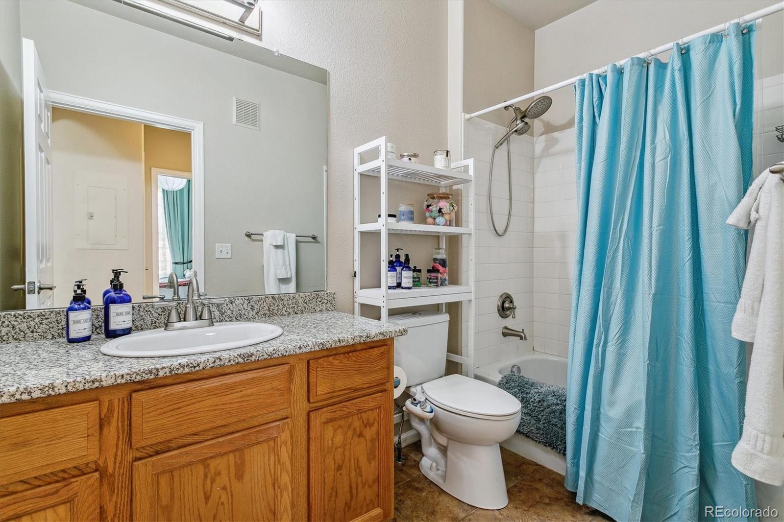 1560 Olympia Circle Unit: 301