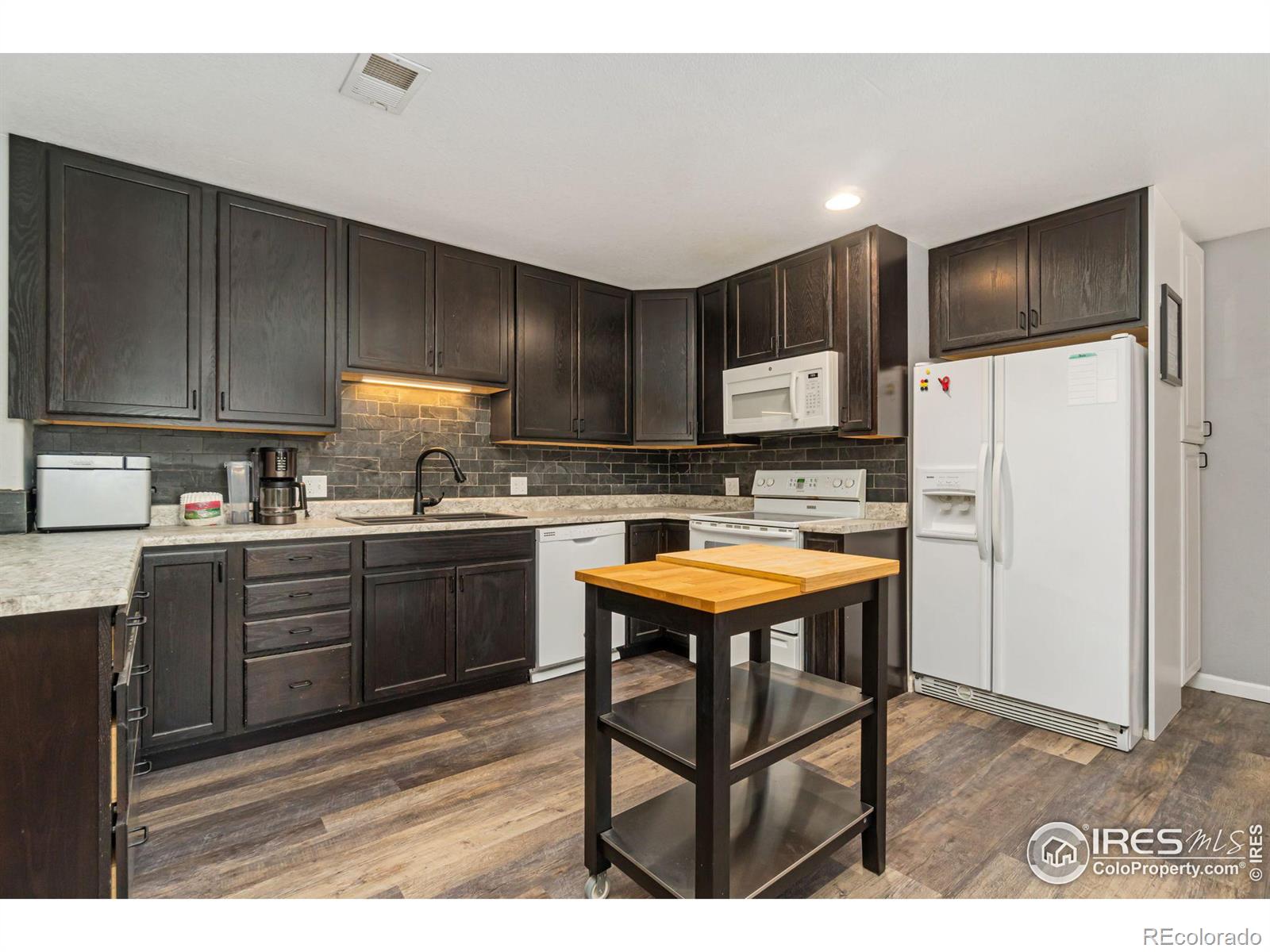 22931 E Roxbury Drive Unit: C