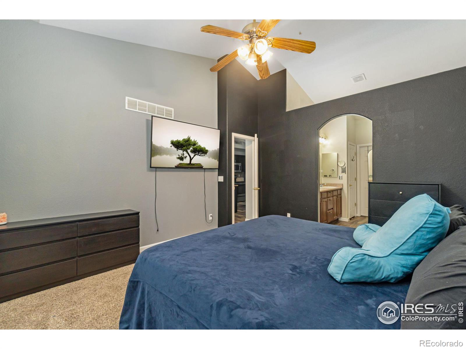 22931 E Roxbury Drive Unit: C