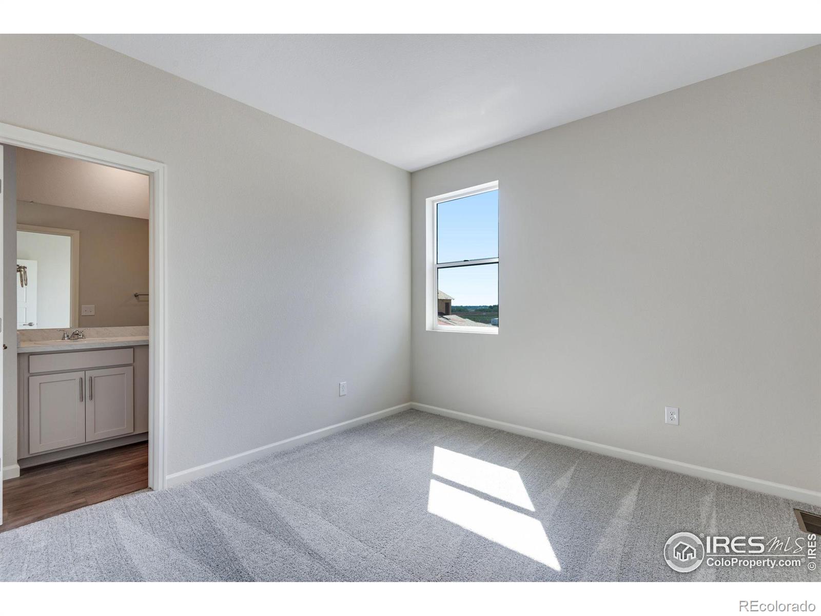1427 Great Western Drive
