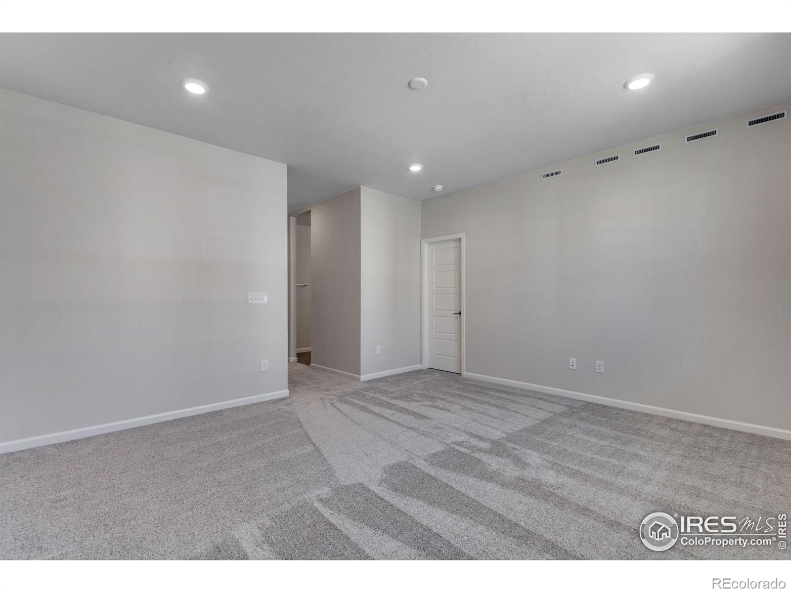 1427 Great Western Drive