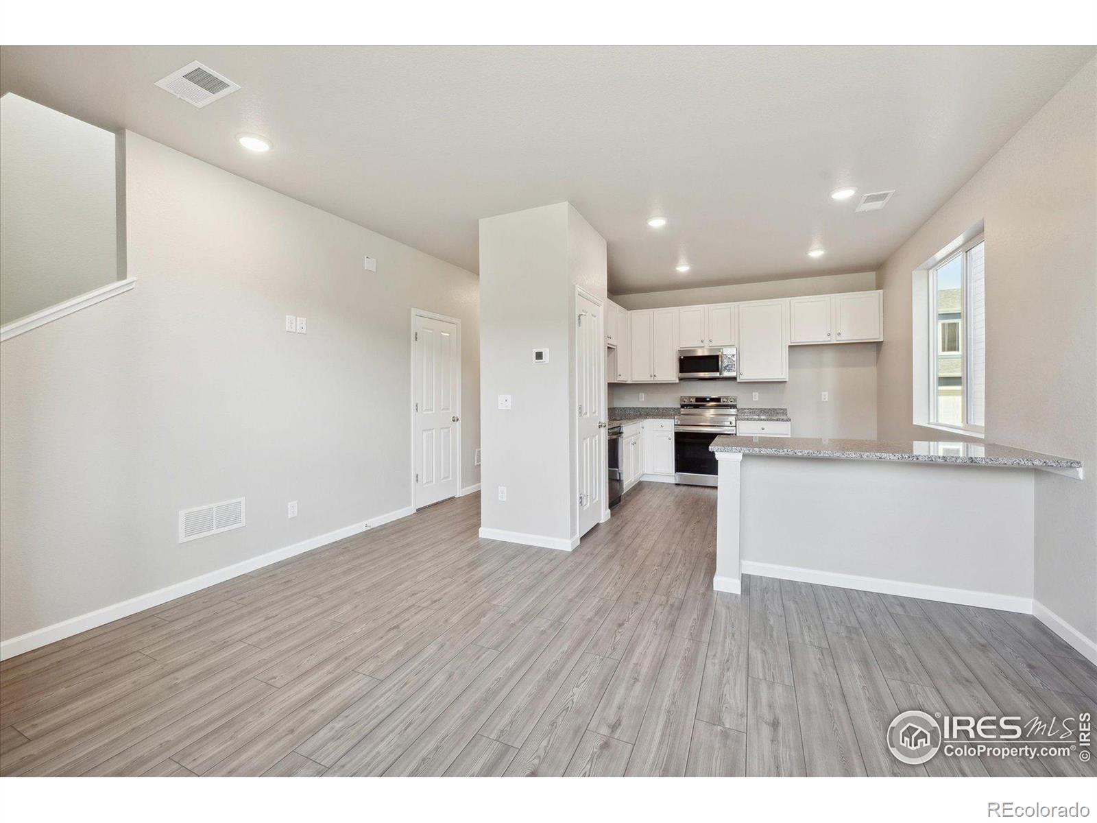 226 Shoveler Way
