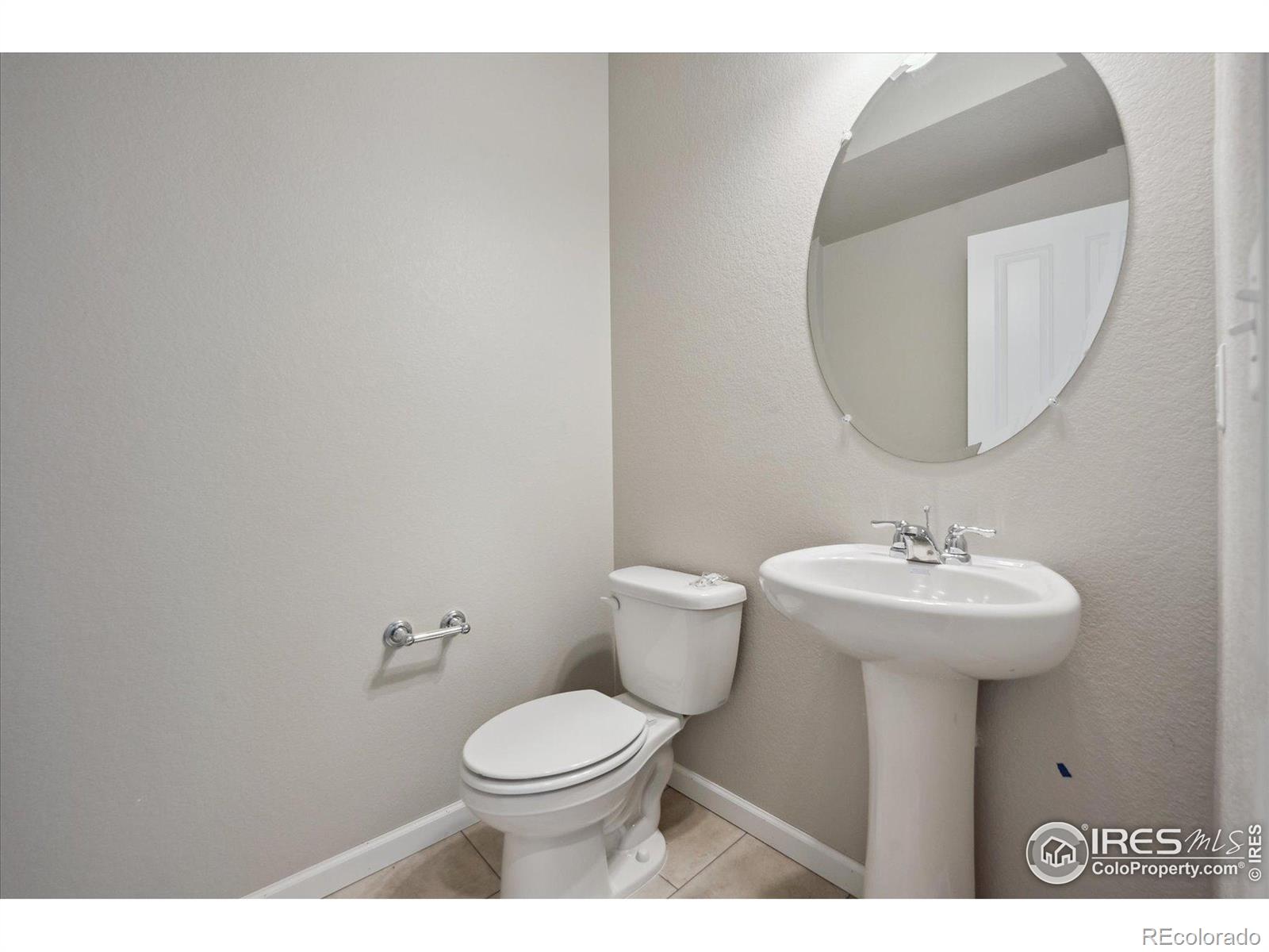 239 Shoveler Way