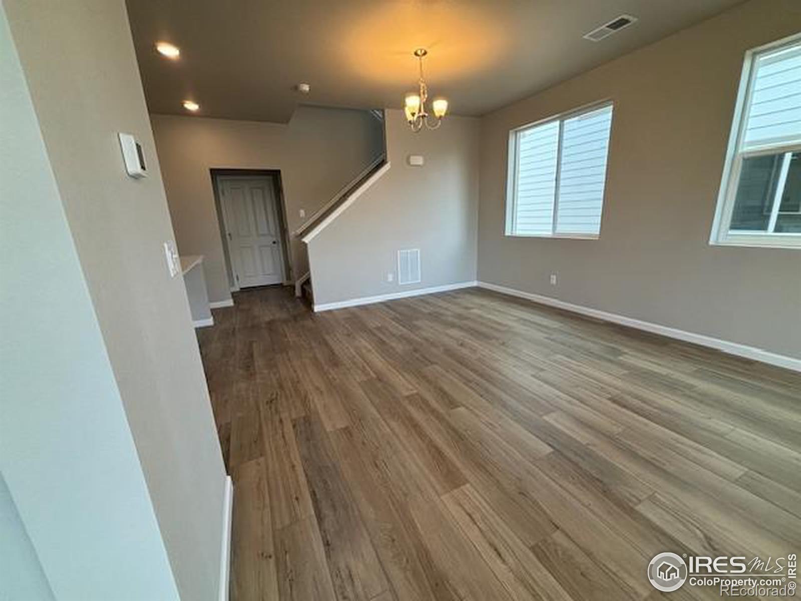 2739 Optimista Place