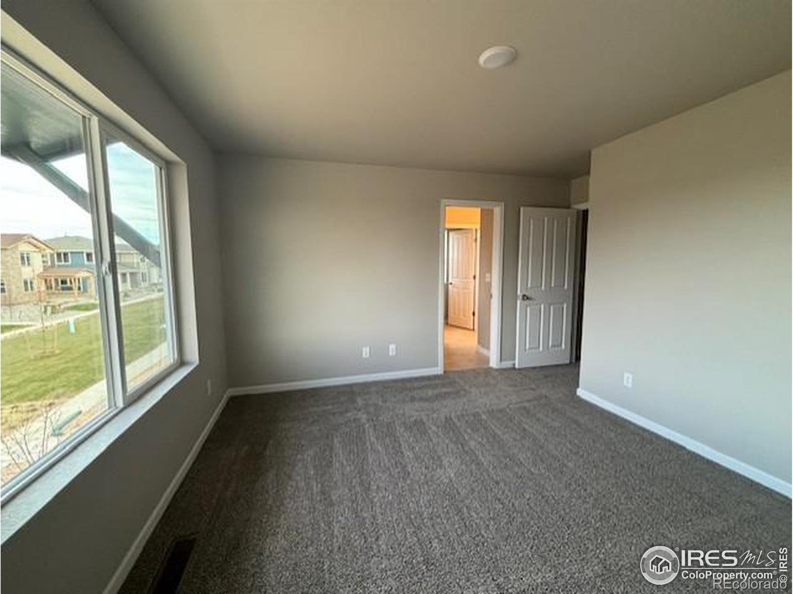 2739 Optimista Place