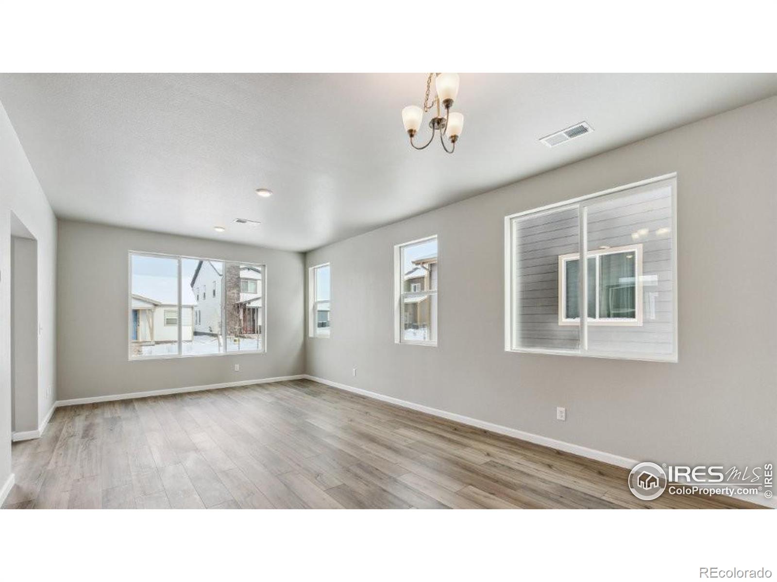 2787 Optimista Place