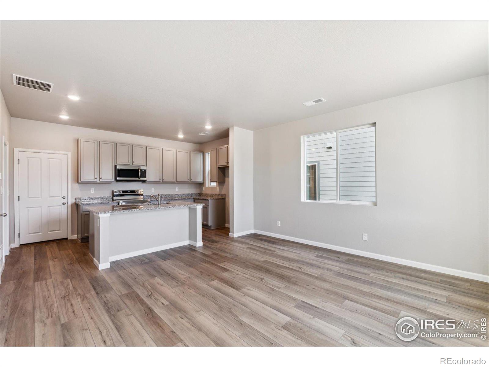 290 Scaup Lane