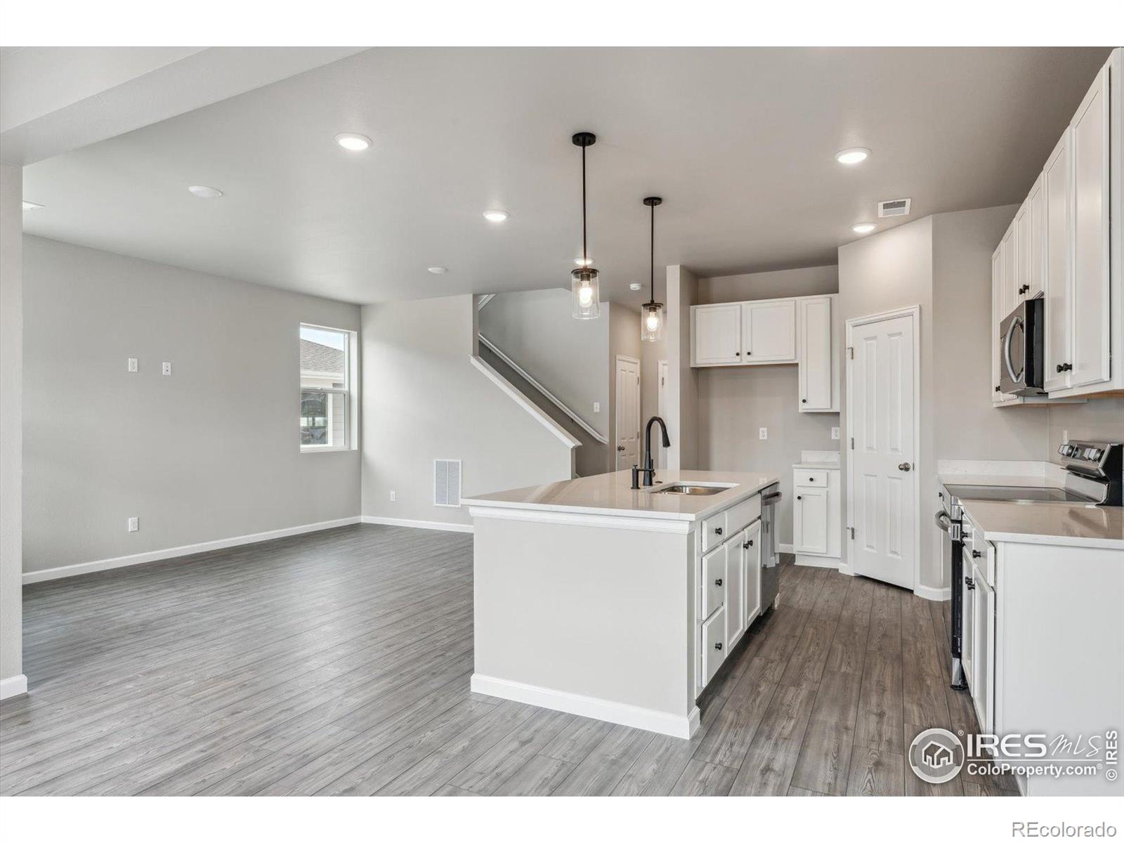 2303 Peregrine Drive