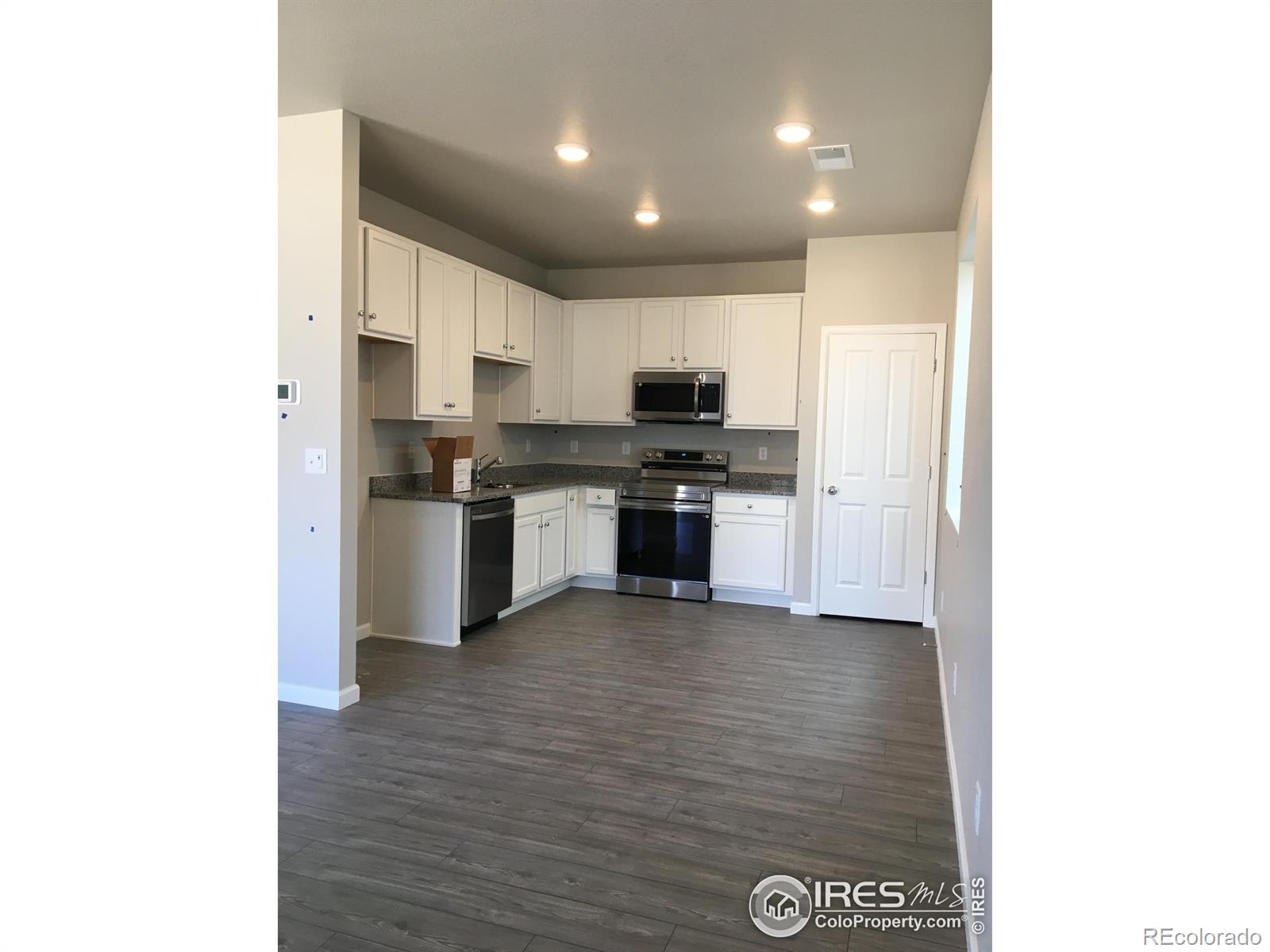 280 Shoveler Way